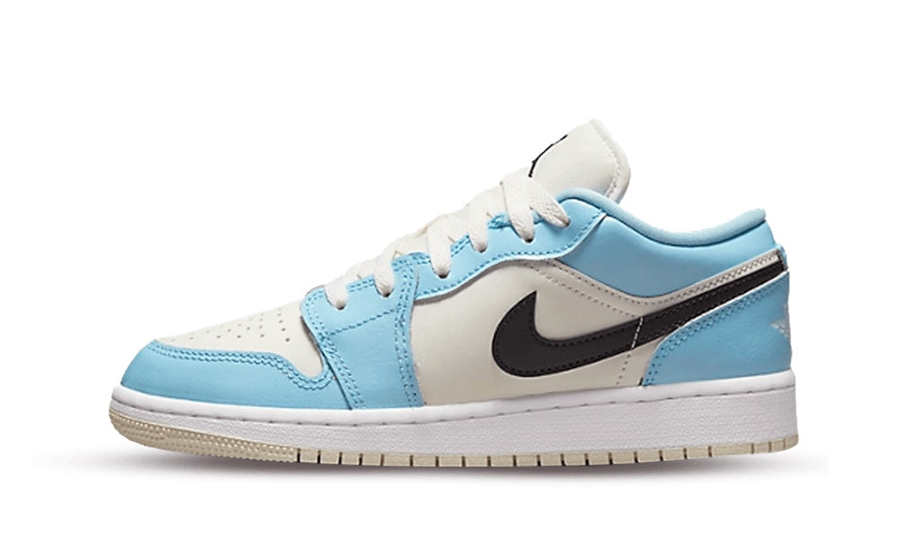 Nike Air Jordan 1 Low Ice Blue Womens size popular 5 / GS 3.5Y 554723 401