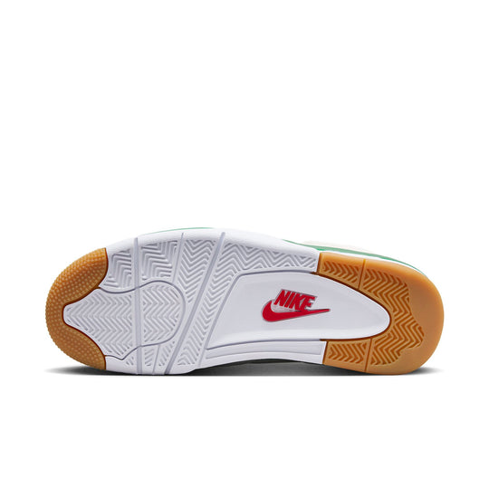 AIR JORDAN 4 RETRO SB 'PINE GREEN' sole