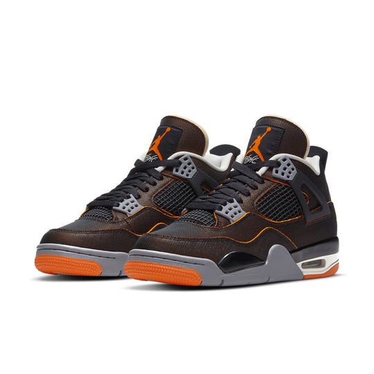 AIR JORDAN 4 RETRO 'STARFISH' (W) FRONT VIEW