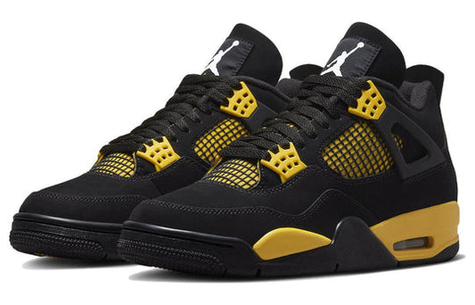 AIR JORDAN 4 RETRO 'THUNDER' front view