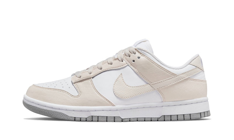 NIKE DUNK LOW 'NEXT NATURE WHITE LIGHT OREWOOD BROWN' (W) SIDE VIEW