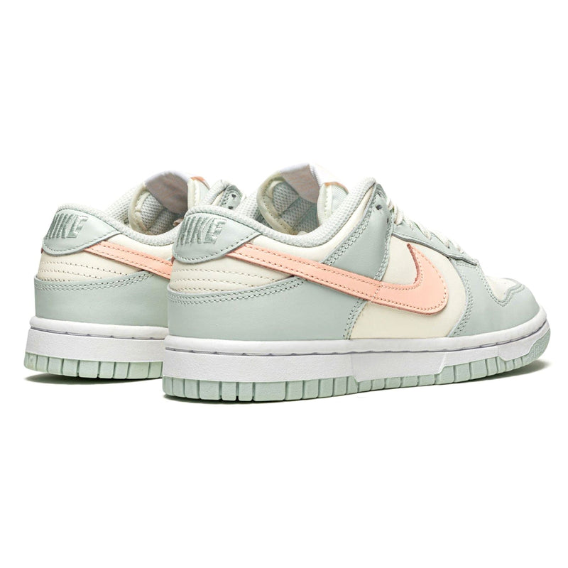 NIKE DUNK LOW  'BARELY GREEN' (W)